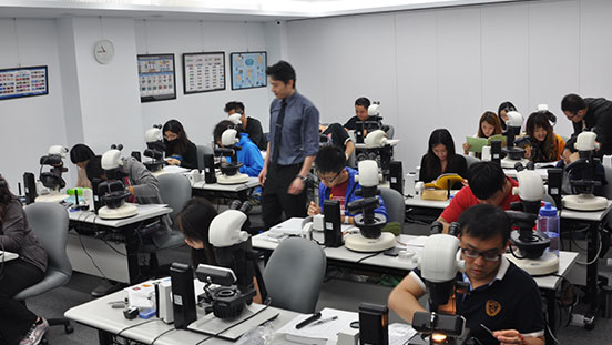 GIA classrooms are places where you’ll learn the essentials of gemology. 